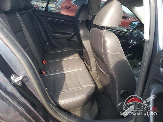 3VWRL7AJ1AM120013 2010 VOLKSWAGEN JETTA photo no. 10
