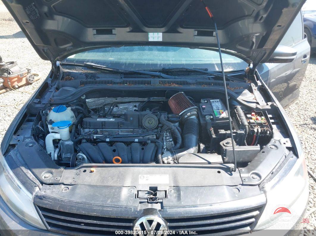 3VWDZ7AJ0BM365752 2011 VOLKSWAGEN JETTA photo no. 10