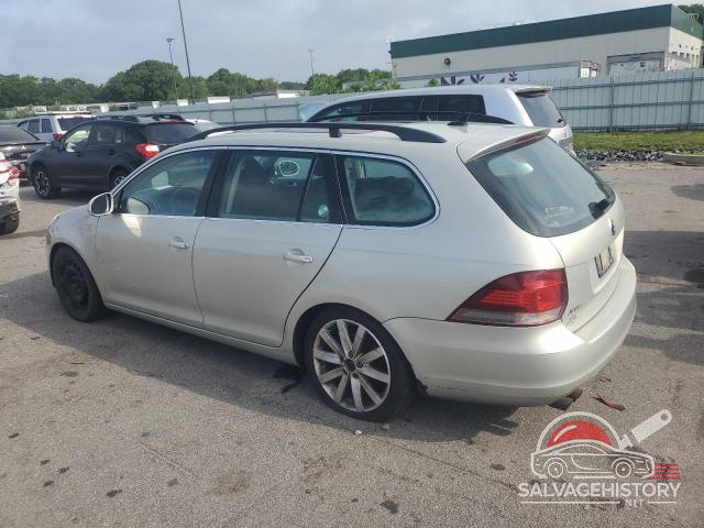 3VWPZ7AJ2BM685636 2011 VOLKSWAGEN JETTA photo no. 2