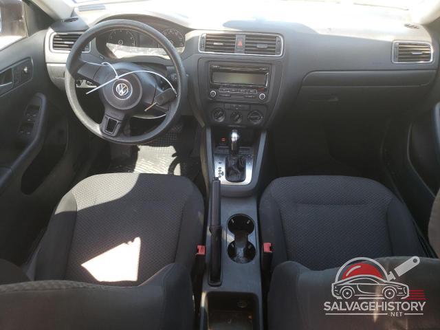 3VW2K7AJ0DM213730 2013 VOLKSWAGEN JETTA photo no. 8