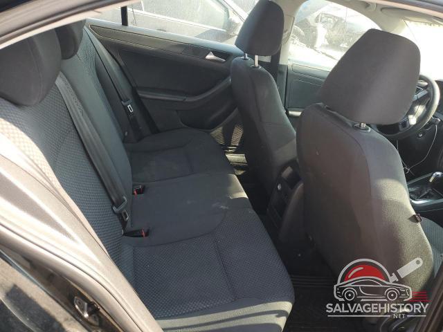 3VW2K7AJ4DM377885 2013 VOLKSWAGEN JETTA photo no. 10