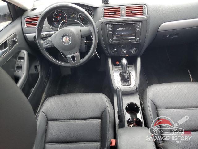 3VWDP7AJ9DM278909 2013 VOLKSWAGEN JETTA photo no. 8