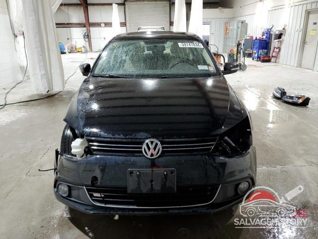 3VWL17AJXEM354720 2014 VOLKSWAGEN JETTA photo no. 5