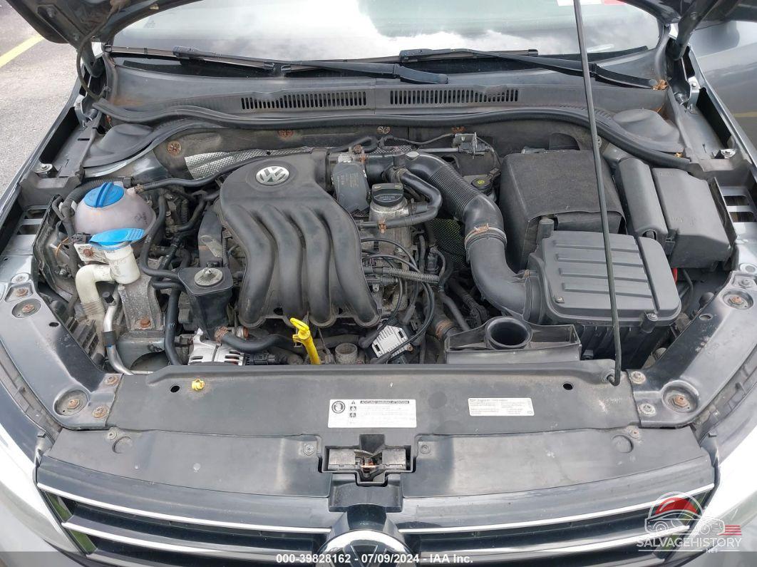 3VW1K7AJ3FM408560 2015 VOLKSWAGEN JETTA photo no. 10