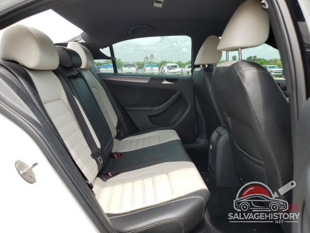 3VWD17AJ7HM299510 2017 VOLKSWAGEN JETTA photo no. 10