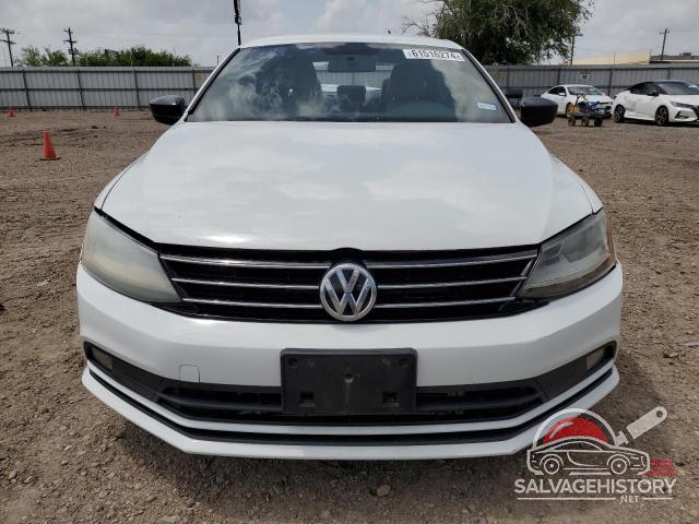 3VWD17AJ7HM299510 2017 VOLKSWAGEN JETTA photo no. 5