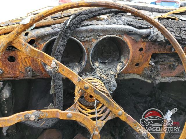 1422246239 1972 VOLKSWAGEN KARMANGHIA photo no. 9