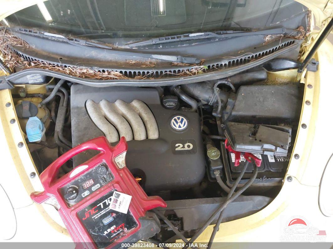 3VWCA21C7YM421752 2000 VOLKSWAGEN NEW BEETLE photo no. 10