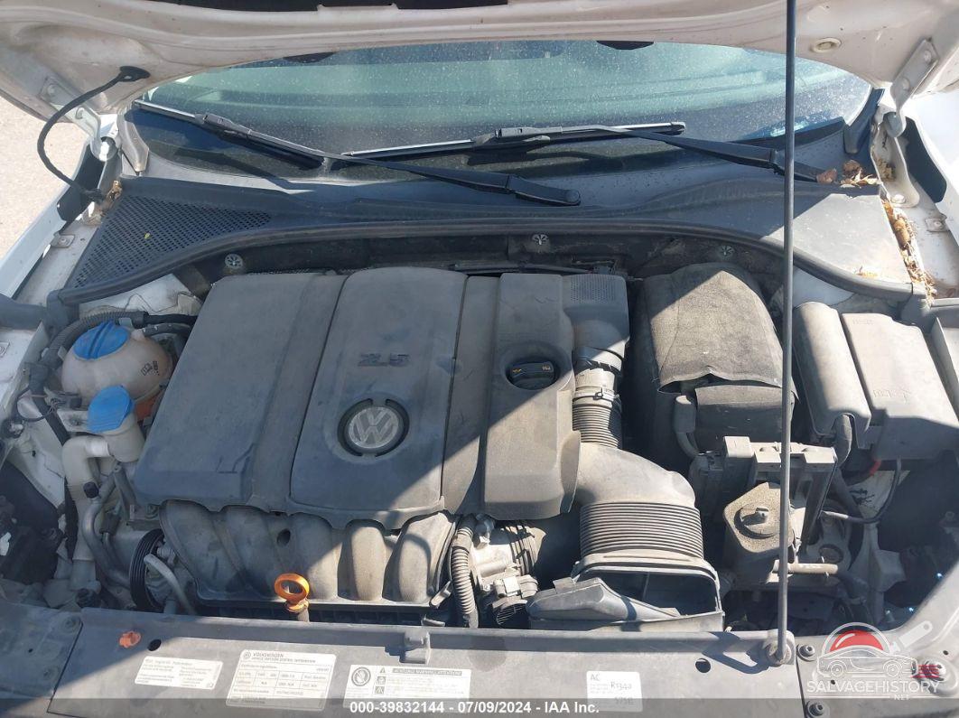 1VWBH7A32CC049249 2012 VOLKSWAGEN PASSAT photo no. 10