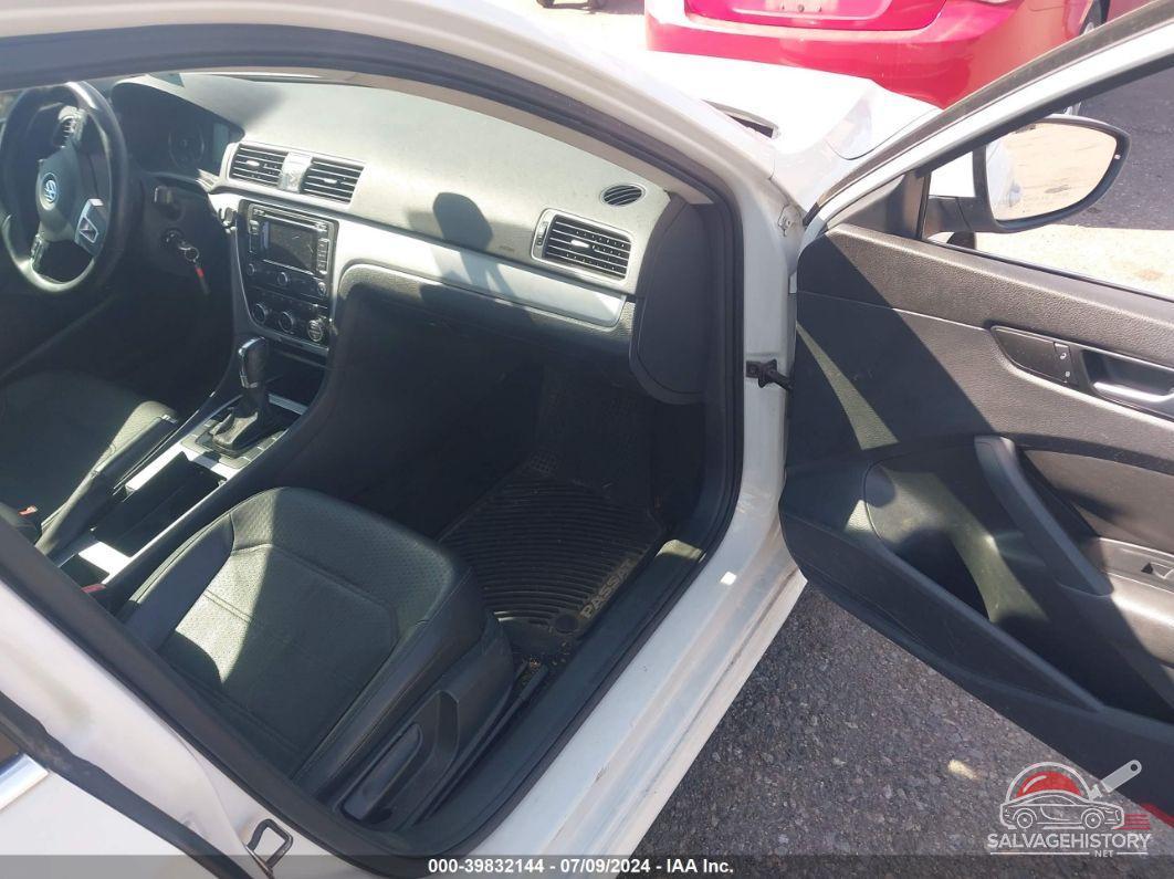 1VWBH7A32CC049249 2012 VOLKSWAGEN PASSAT photo no. 5