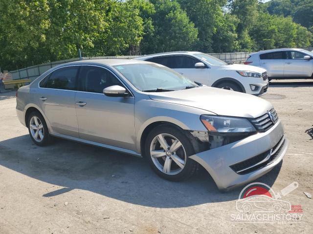 1VWBP7A31CC043736 2012 VOLKSWAGEN PASSAT photo no. 4