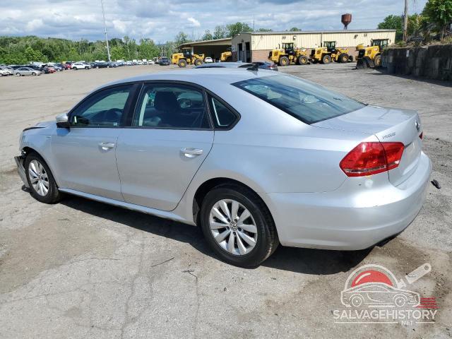 1VWAT7A32FC017044 2015 VOLKSWAGEN PASSAT photo no. 2