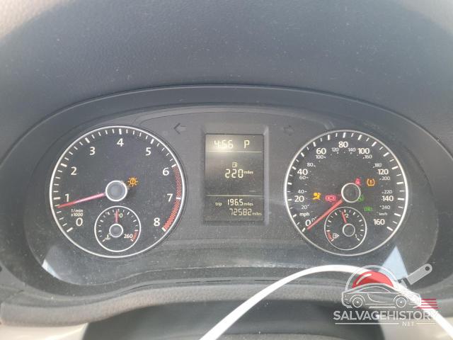 1VWAT7A33FC044592 2015 VOLKSWAGEN PASSAT photo no. 9