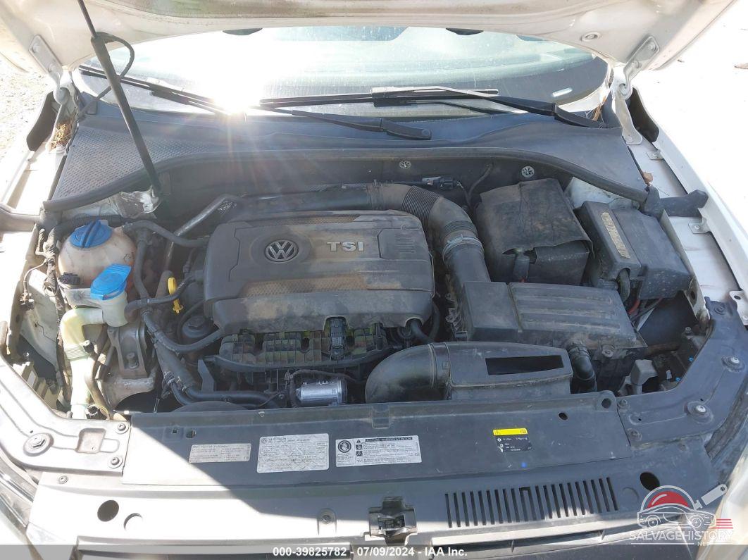 1VWAT7A37FC002118 2015 VOLKSWAGEN PASSAT photo no. 10