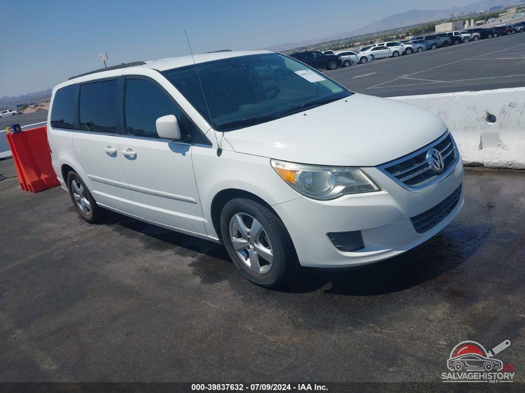 2V4RW3DG8BR626182 2011 VOLKSWAGEN ROUTAN photo no. 23