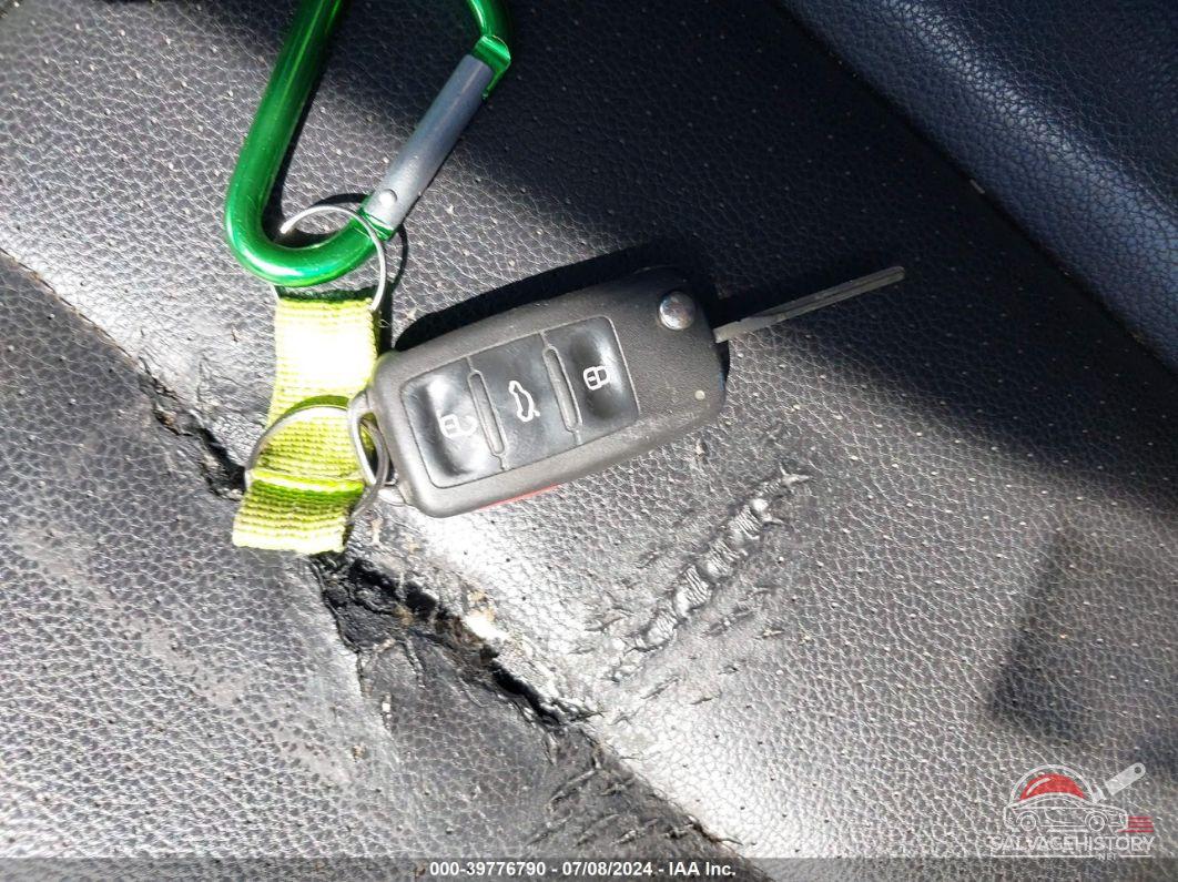 WVGBV7AX6BW510167 2011 VOLKSWAGEN TIGUAN photo no. 11