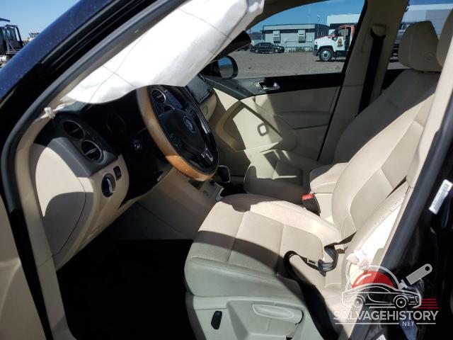 WVGAV7AX4HK031693 2017 VOLKSWAGEN TIGUAN photo no. 7