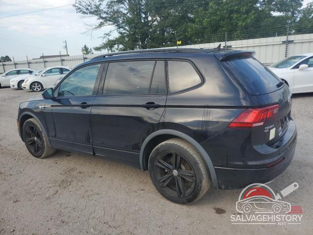 3VV3B7AX1KM091843 2019 VOLKSWAGEN TIGUAN photo no. 2