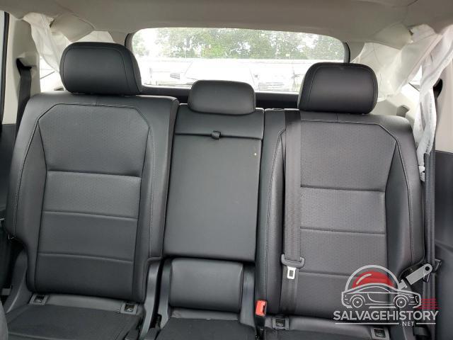 3VV2B7AX6LM058060 2020 VOLKSWAGEN TIGUAN photo no. 10