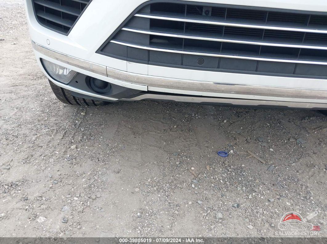 WVGRF7BP0HD006695 2017 VOLKSWAGEN TOUAREG photo no. 6