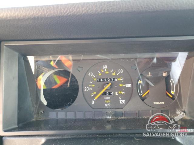 YV1AA8856L1849266 1990 VOLVO 240 BASE photo no. 9