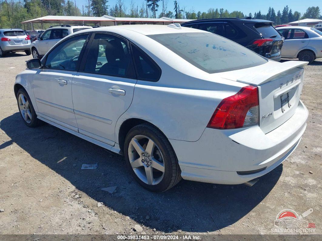 YV1672MH0A2496368 2010 VOLVO S40 photo no. 3