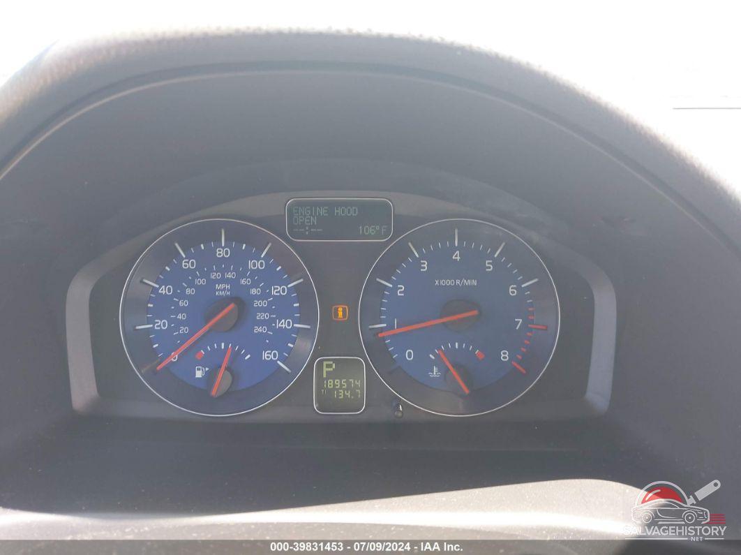 YV1672MH0A2496368 2010 VOLVO S40 photo no. 7
