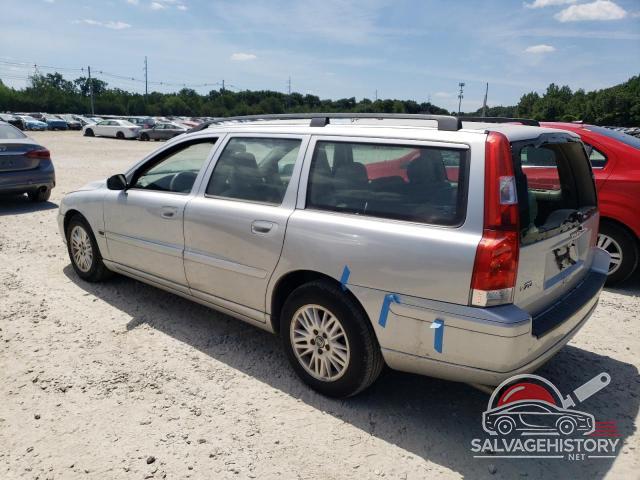 YV1SW612052468150 2005 VOLVO V70 photo no. 2