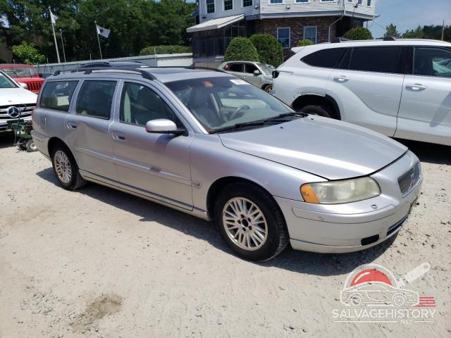YV1SW612052468150 2005 VOLVO V70 photo no. 4