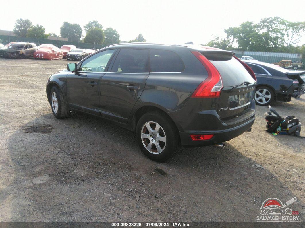 YV4952DL8C2337790 2012 VOLVO XC60 photo no. 3