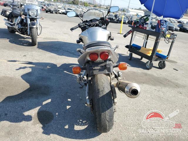 JYARN07Y82A000440 2002 YAMAHA FZS10 photo no. 4