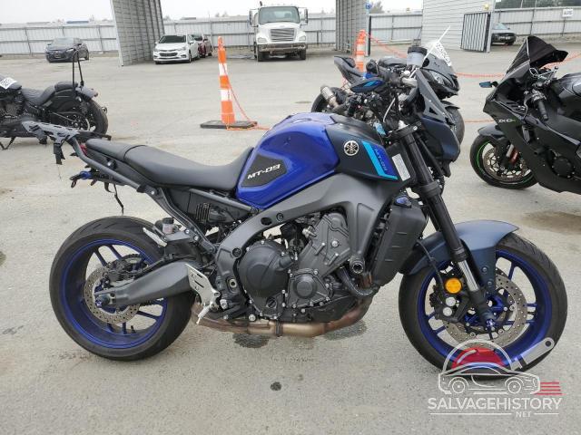JYARN71Y6NA000524 2022 YAMAHA MT09 C photo no. 2