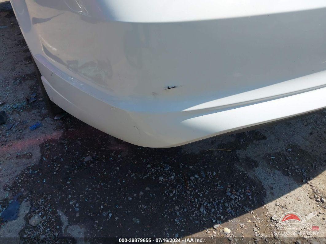 3FAHP0JA6BR338386 2011 FORD FUSION photo no. 6