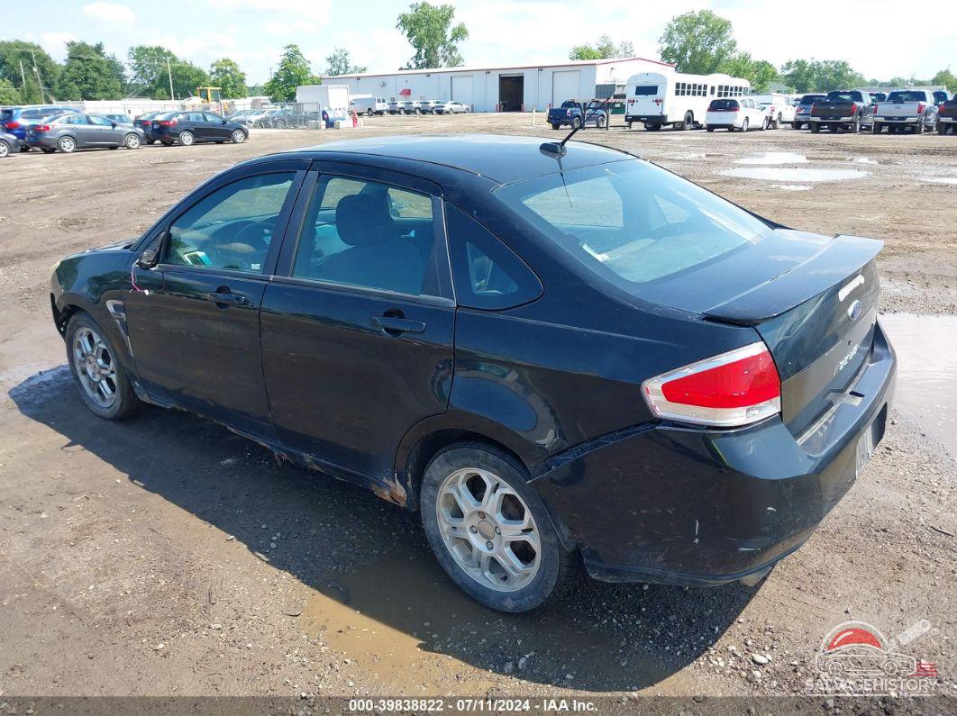 1FAHP35N98W280360 2008 FORD FOCUS photo no. 3