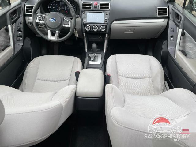 JF2SJAGC5JH483341 2018 SUBARU FORESTER photo no. 9