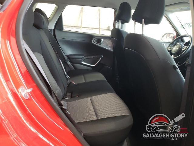 KNDJ23AU4N7182916 2022 KIA SOUL photo no. 10