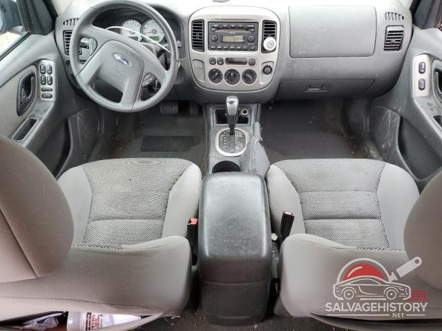 1FMYU93125KA08821 2005 FORD ESCAPE photo no. 8