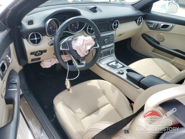 WDDPK3JA4HF131075 2017 MERCEDES-BENZ SLC-CLASS photo no. 8
