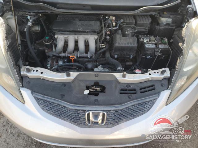 JHMGE8H39DC000515 2013 HONDA FIT photo no. 11