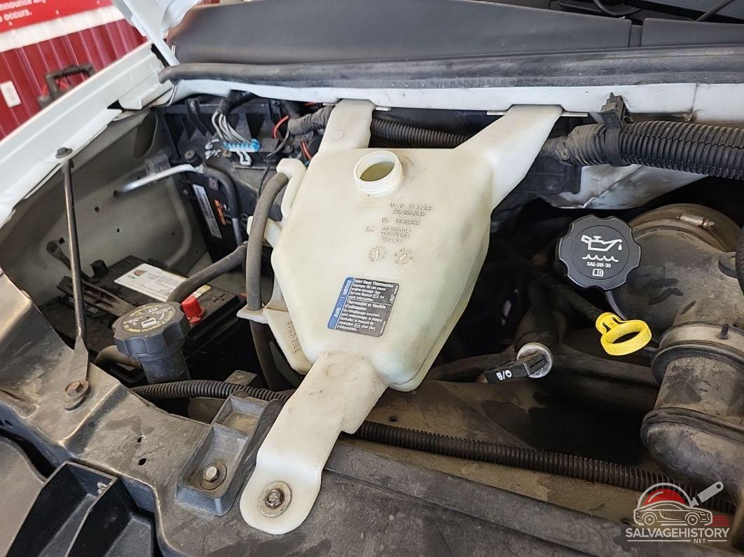 1GTW7FCA6C1185232 2012 GMC SAVANA 2500 photo no. 9