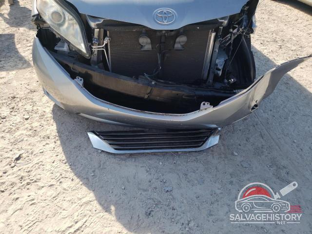 5TDYZ3DC1HS802273 2017 TOYOTA All Models photo no. 13
