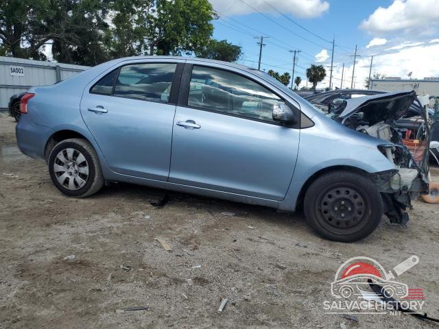 JTDBT9K34A1360024 2010 TOYOTA YARIS photo no. 4