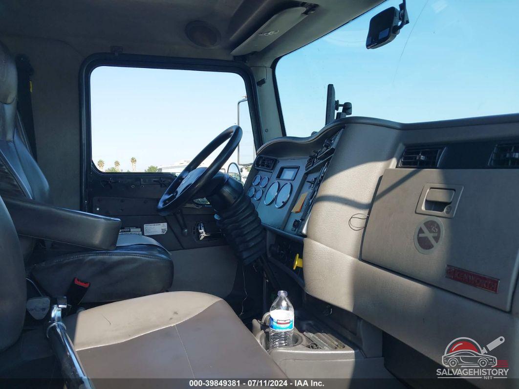2NKHHM6X5HM155809 2017 KENWORTH CONSTRUCTION photo no. 7