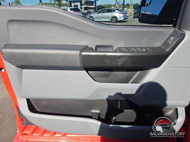 1FTFX1E8XNKE21410 2022 FORD F-150 photo no. 9