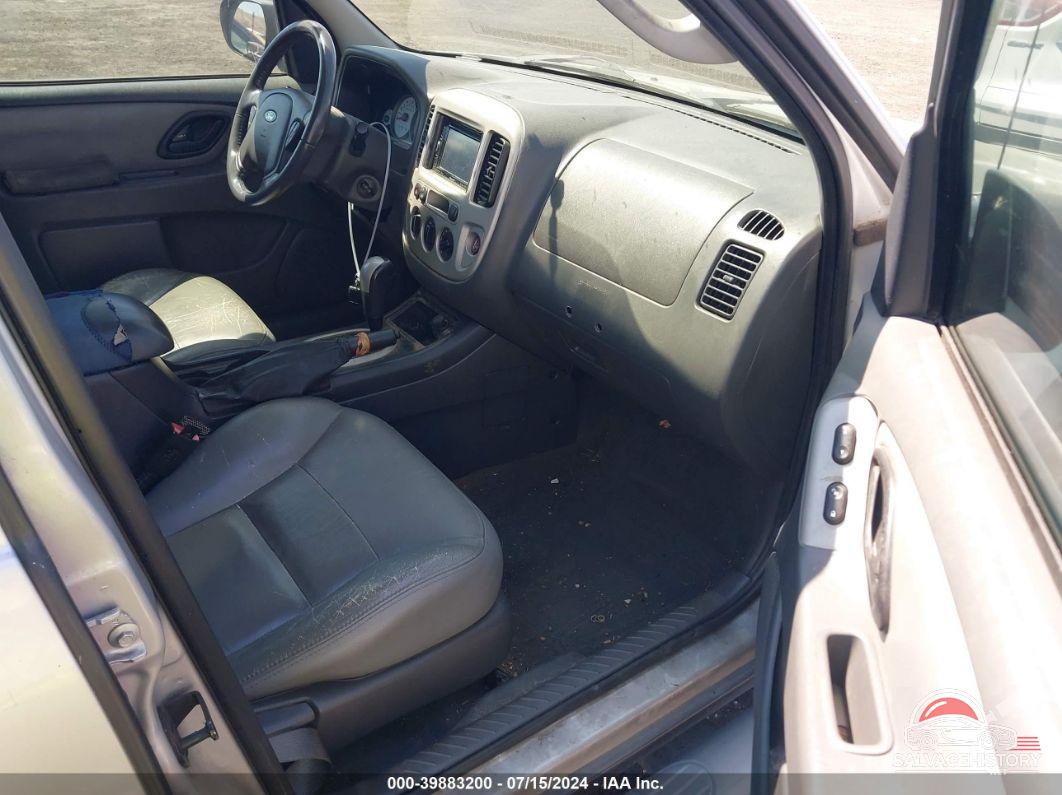 1FMYU93196KC43542 2006 FORD ESCAPE photo no. 5