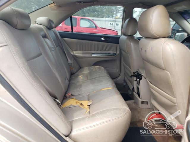 4T1BF32K42U506087 2002 TOYOTA CAMRY photo no. 10