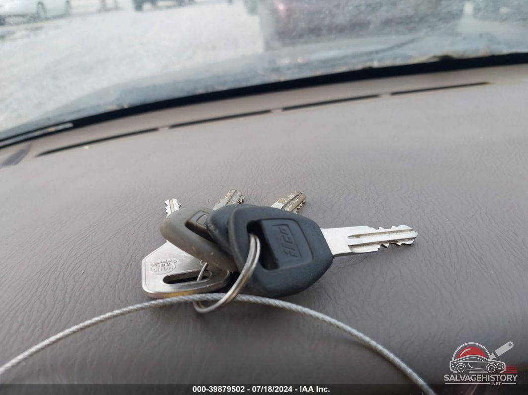 1HGCG564XWA217141 1998 HONDA ACCORD photo no. 11