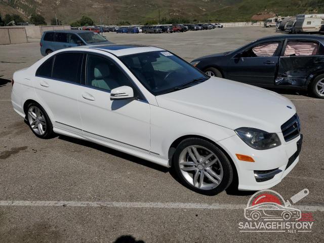 WDDGF4HB0EG257190 2014 MERCEDES-BENZ C-CLASS photo no. 4
