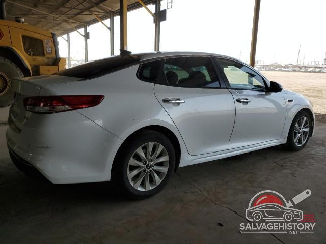 5XXGU4L38GG006850 2016 KIA OPTIMA photo no. 3