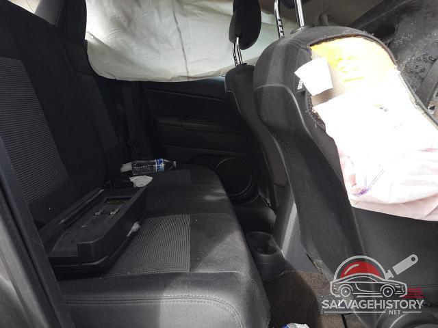 1C4NJDBB4DD269741 2013 JEEP COMPASS photo no. 10